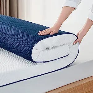 LINSY LIVING 3 Inches Twin XL Memory Foam Mattress Topper, Cooling Gel-Infused Swirl Memory Foam, Bed Topper with Tencel™ Cover, CertiPUR-US and Oeko-TEX Certified