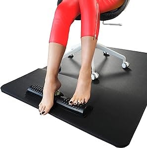 Get Fit and Relaxed at Work with This Standing Desk Mat!